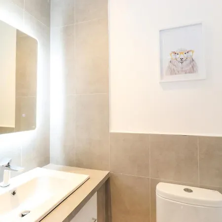 The Bay Semesterbostad *